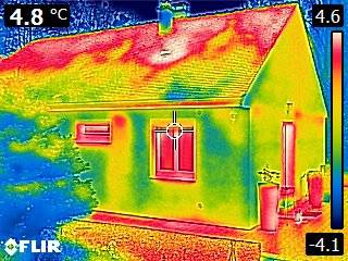 Thermographie infrarouge en Seine-et-Marne : détectez les pertes de chaleur de votre maison ou bâtiment à Fontainebleau